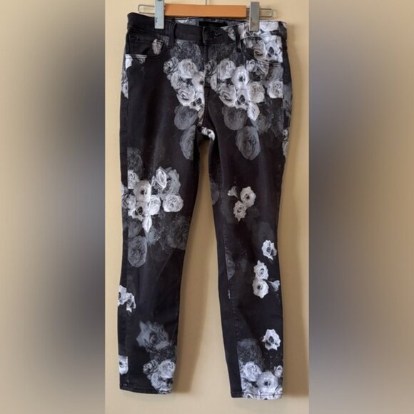 •SOLD•J Brand| Black/White Roses 835 Mid Cropped Skinny Jeans Fleur Noir Sz 28 - Picture 3 of 7